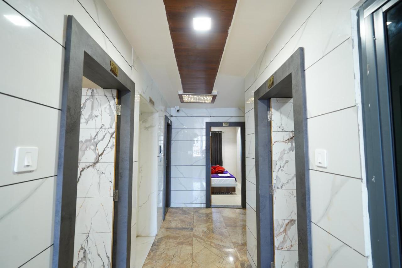 Hotel New Sundaram 150 Mtrs From Dargah アジュメール エクステリア 写真